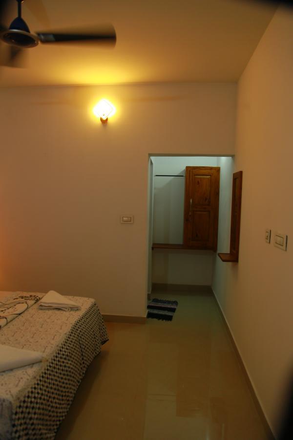 Agape Marari Appartement Mararikulam Buitenkant foto